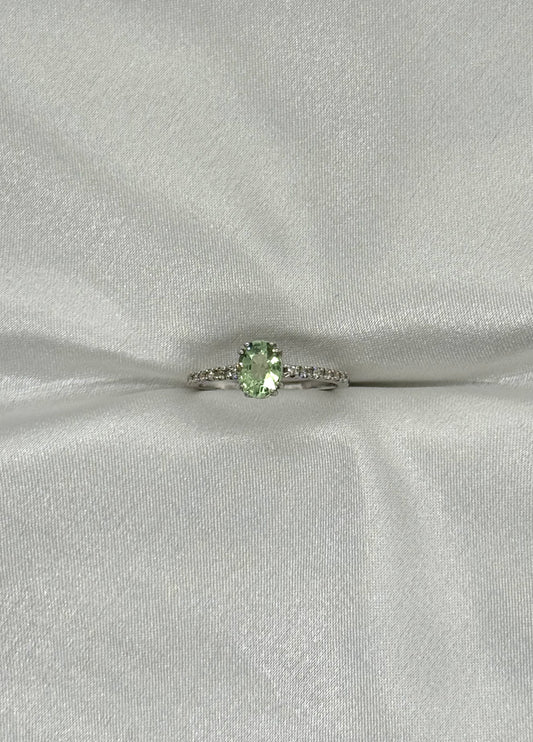 AUR Peridot Ring - Signature Sparkle Band