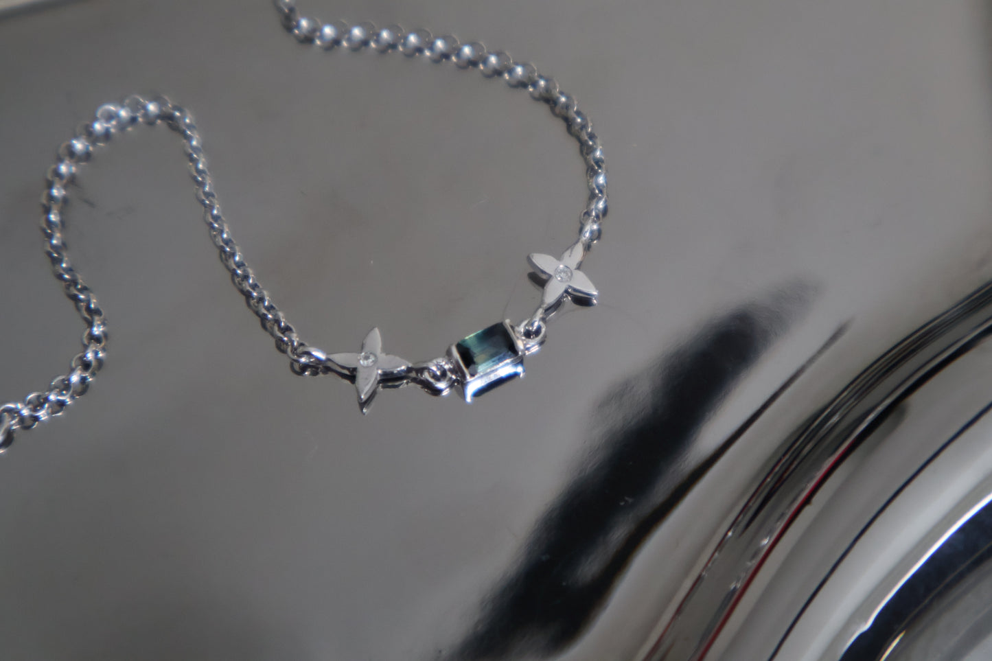 BRI Sapphire Solitaire Bracelet – Green