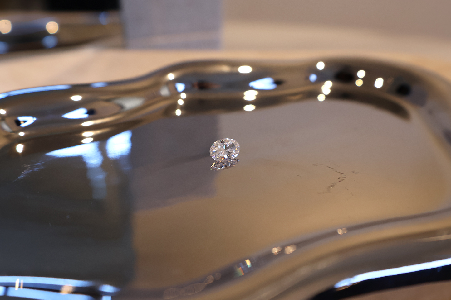 EON Savra Eterna - Lab Grown Diamond (Oval cut)