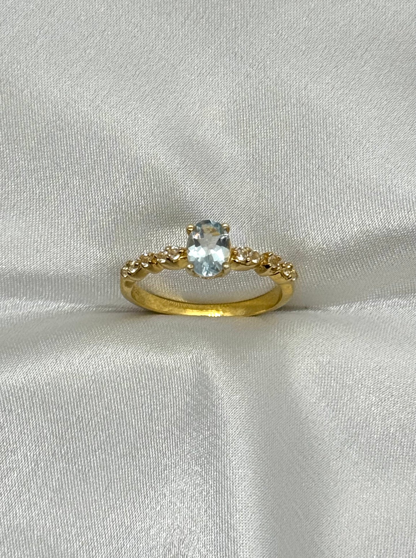 AUR Aquamarine Ring - Signature Sparkle Band